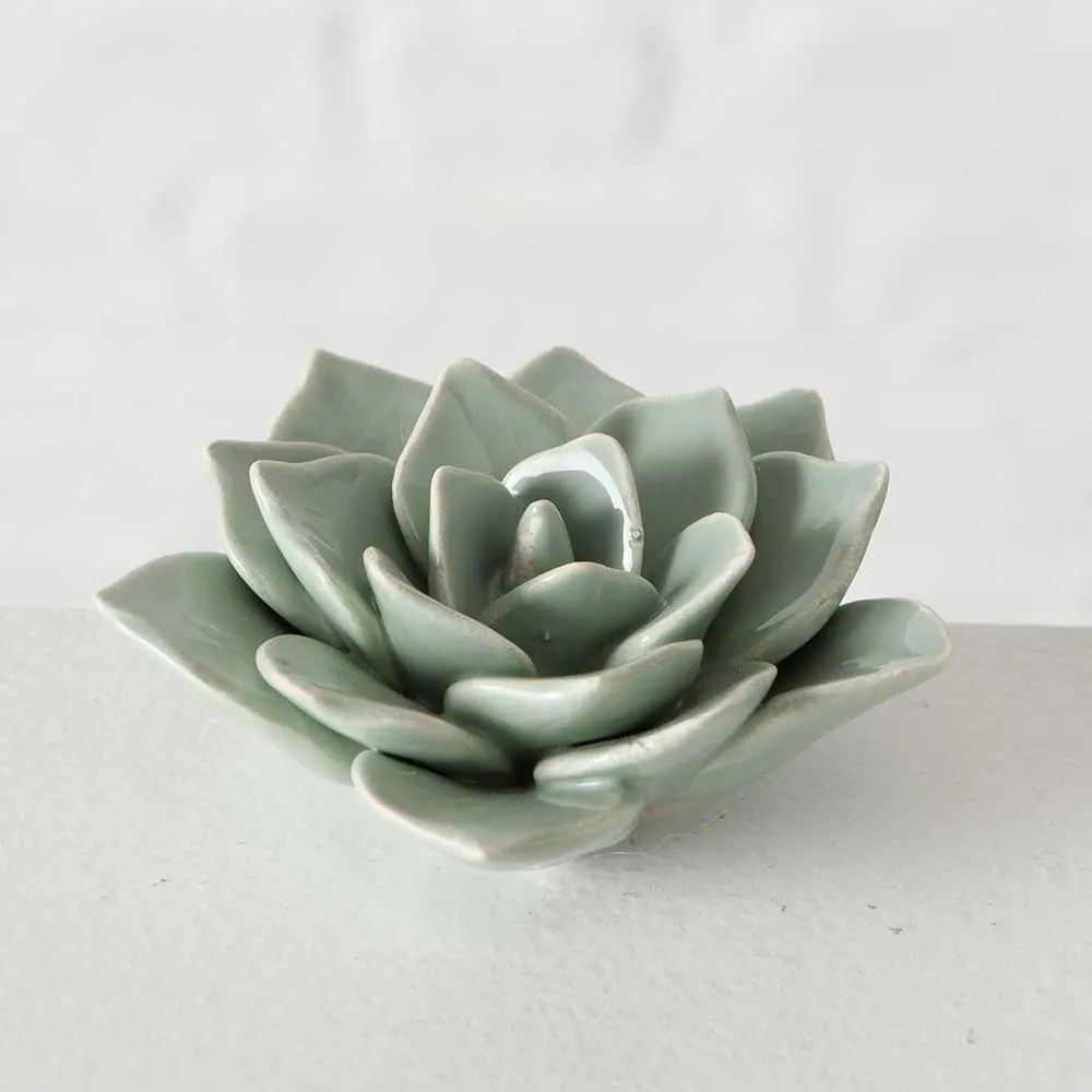 Decoratiune floare, d 6 cm, h 2.5 cm, ceramica, verde deschis