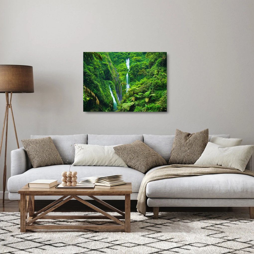 Tablou pe sticlă - Cascada Madakaripura, Java de Est, Indonezia (70x50 cm)