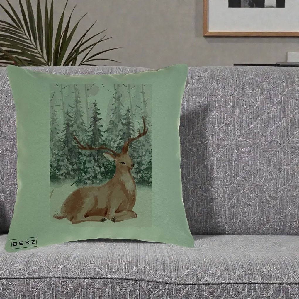 Perna Decorativa Ren in Padure Roz Moale, 40x40 cm, Verde, Husa Detasabila, Perna Inclusa, BEKZ®