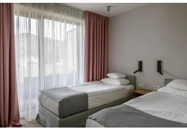 Spot de perete ETNA 1xG9/6W/230V negru Argon 8065