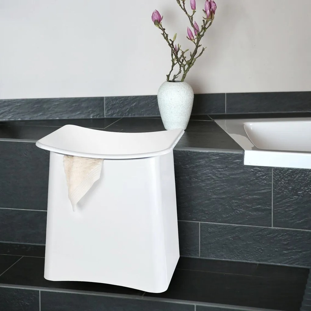Wenko Scaun de baie cu spațiu pentru rufe Wing, alb, 45 × 33 × 48 cm
