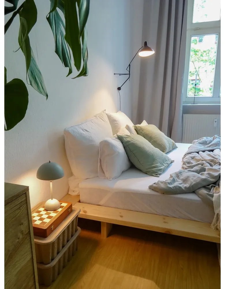 Pat în culoare naturală din lemn de pin cu somieră 120x200 cm Japan – Karup Design