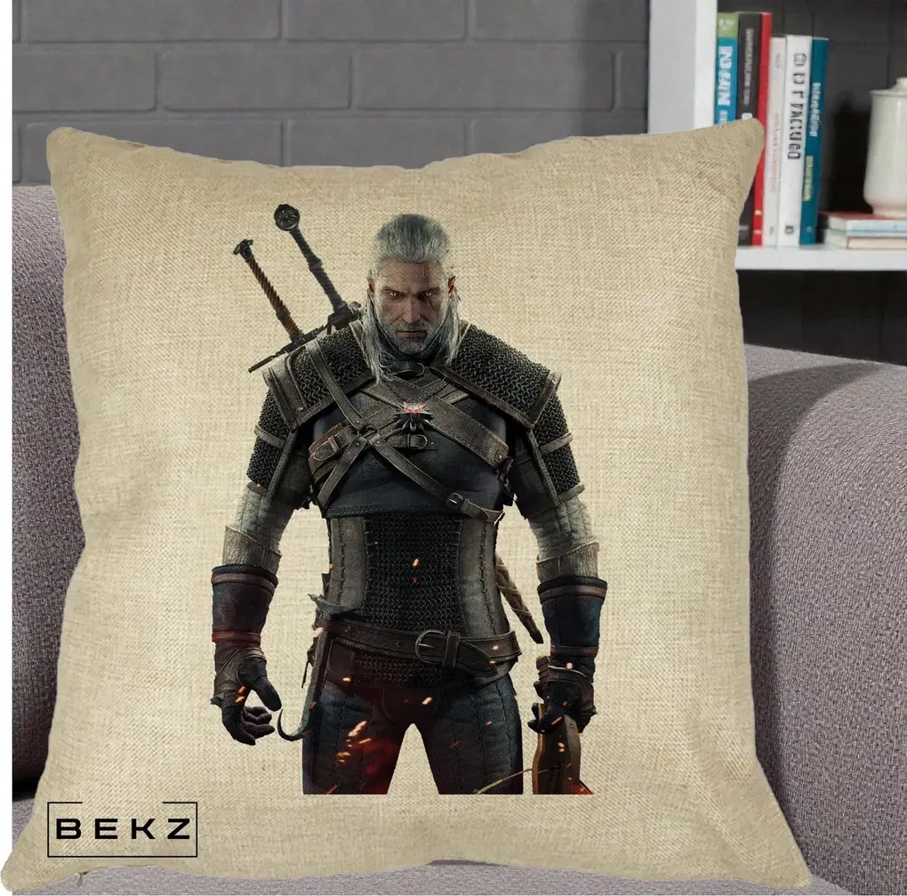 Perna Personalizata The Witcher Geralt of Rivia Portret, 40x40 cm, Crem, Husa Detasabila, Perna Inclusa, BEKZ®