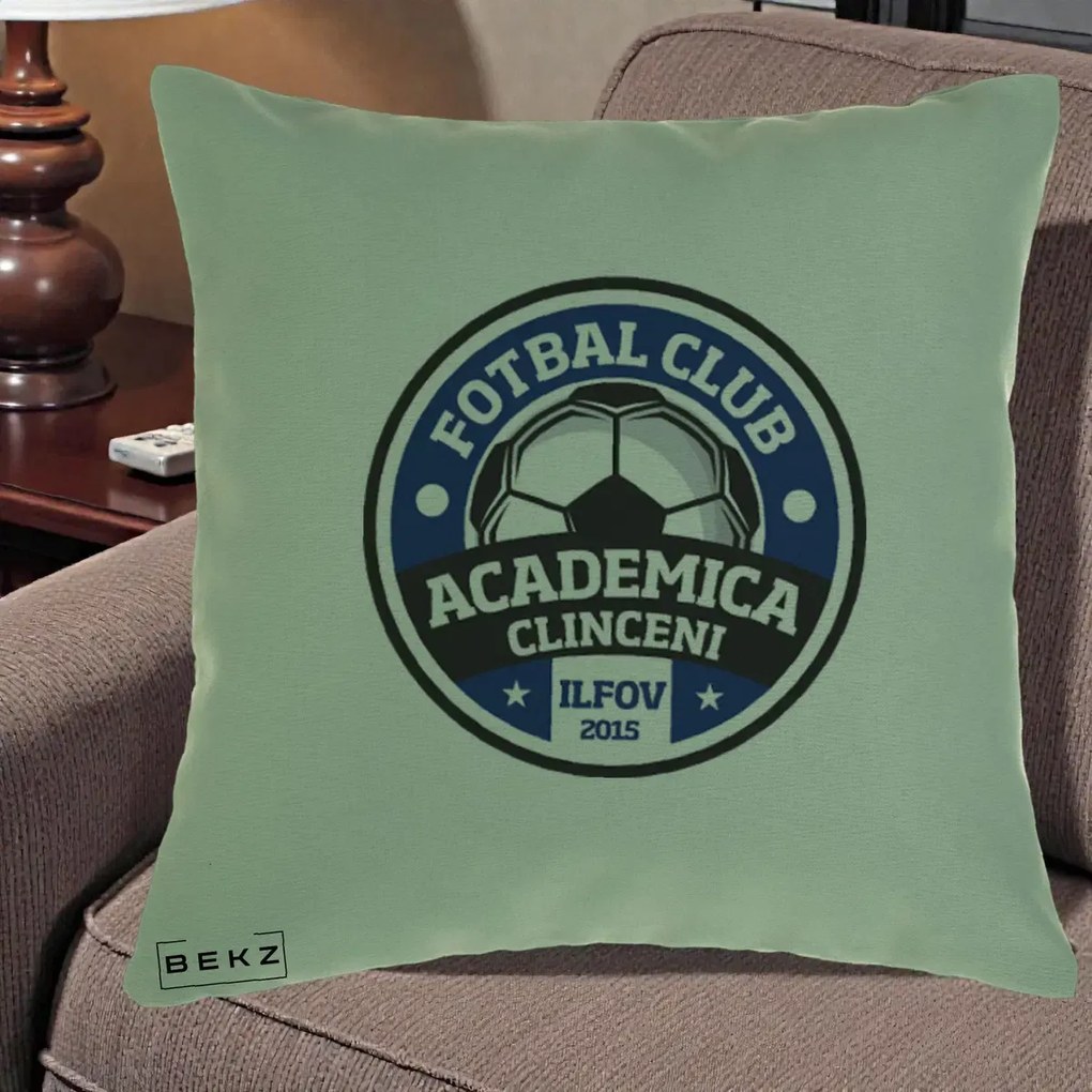 Perna Personalizata Academica Clinceni Fotbal Club, 40x40 cm, Verde, Husa Detasabila, Perna Inclusa, BEKZ®