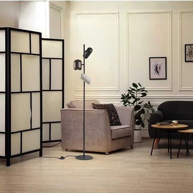 Lampadar, Lampa de podea Nimes