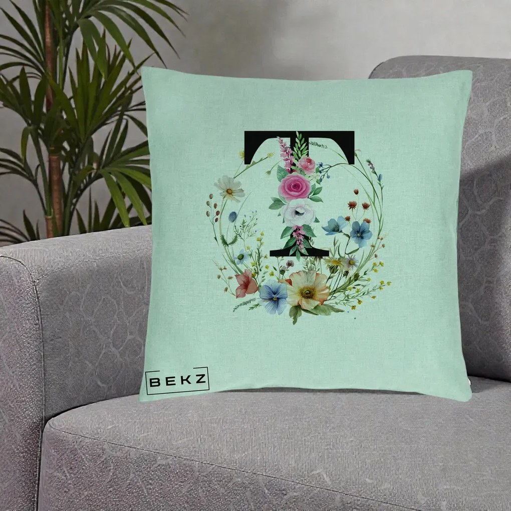 Cadou Personalizat - Perna Personalizata Monogram Litera T cu Flori Acuarela, 40x40 cm, Verde Menta, Husa Detasabila, Perna Inclusa, BEKZ®