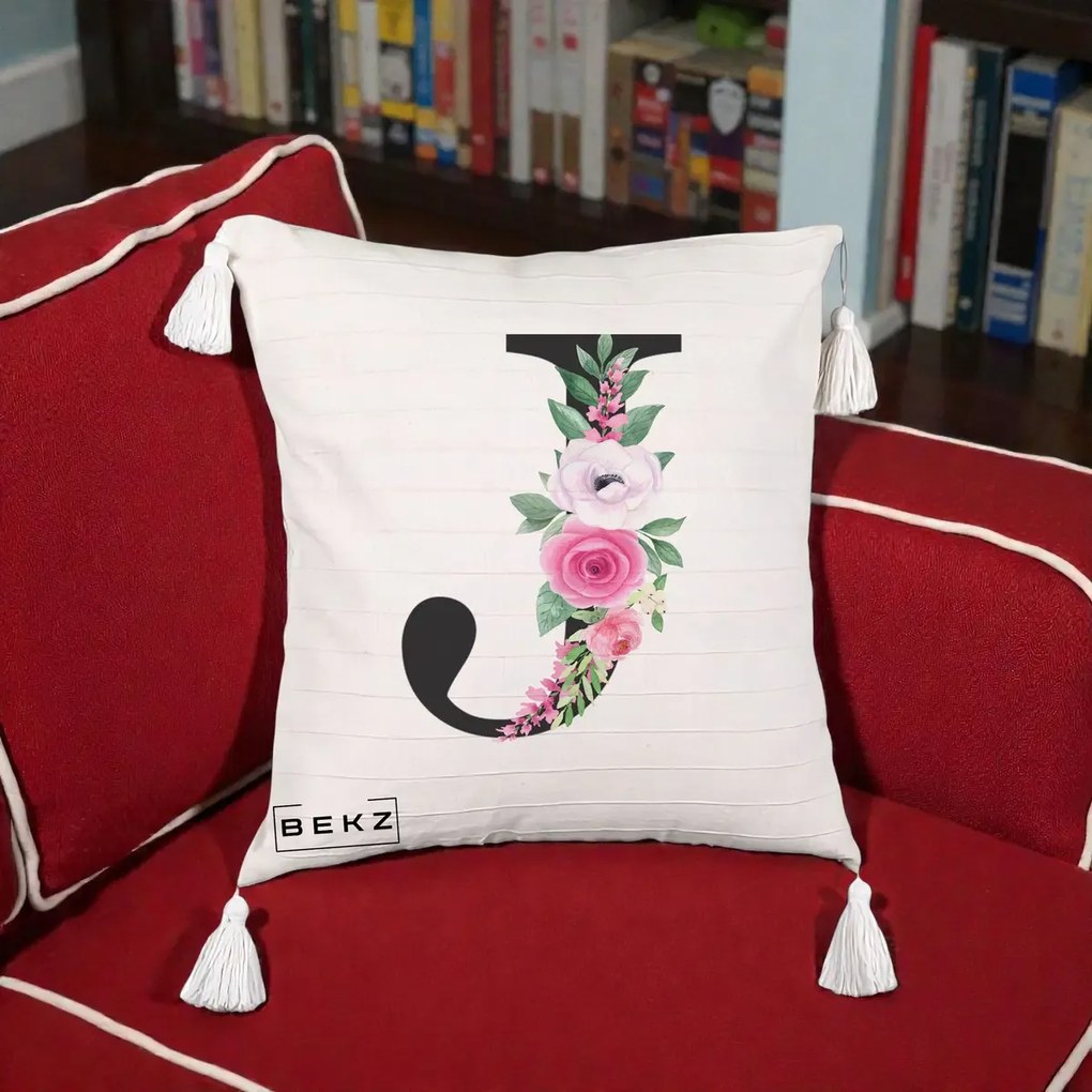 Cadou Personalizat - Perna Personalizata Monograma Florala Litera J, 40x40 cm, Bej cu Franjuri, Husa Detasabila, Perna Inclusa, BEKZ®