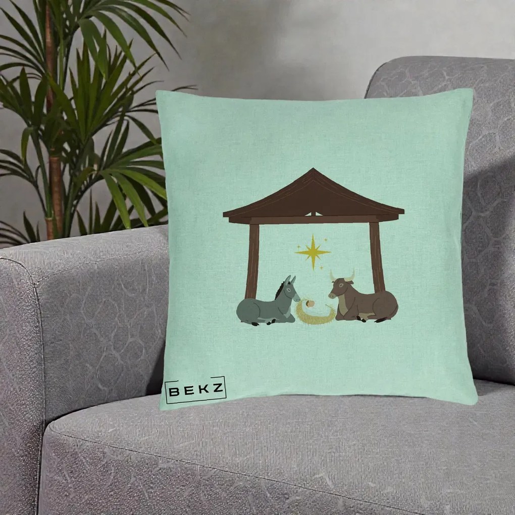 Perna Decorativa Ieslea din Betleem cu Iesle Asin si Bou, 40x40 cm, Verde Menta, Husa Detasabila, Perna Inclusa, BEKZ®