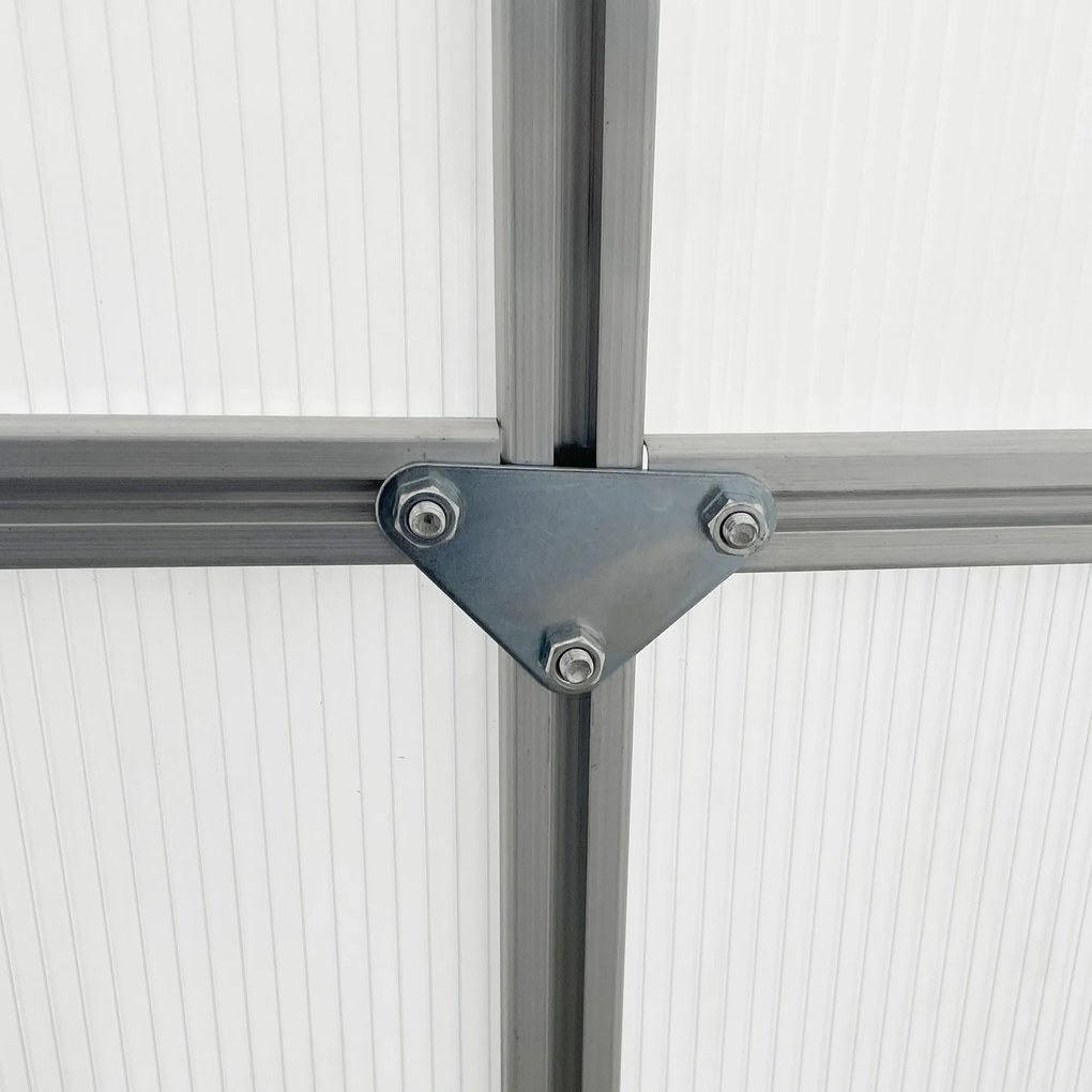 Outsunny Seră de Grădină din Policarbonat 7,1 m² dim. 1,9L x 3,75l x 1,99 m cu Fundație, Fereastră de Ventilație Reglabilă, Ușă Glisantă - Argintiu și Transparent | Aosom Romania