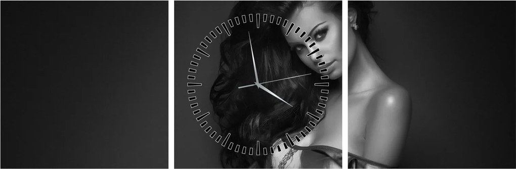 Tablou - Portretul unei femei seducătoare, alb-negru (cu ceas) (90x30 cm)