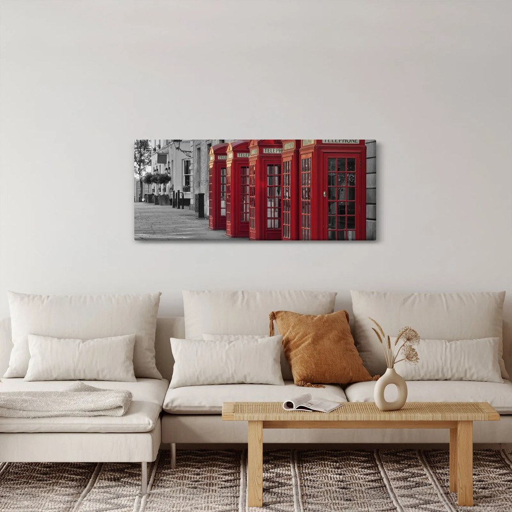 Tablou - Cutii telefonice din Londra (120x50 cm)