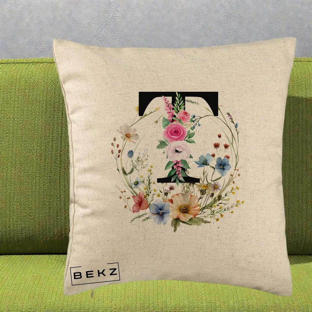 Cadou Personalizat - Perna Personalizata Monogram Litera T cu Flori Acuarela, 40x40 cm, Bej, Husa Detasabila, Perna Inclusa, BEKZ®