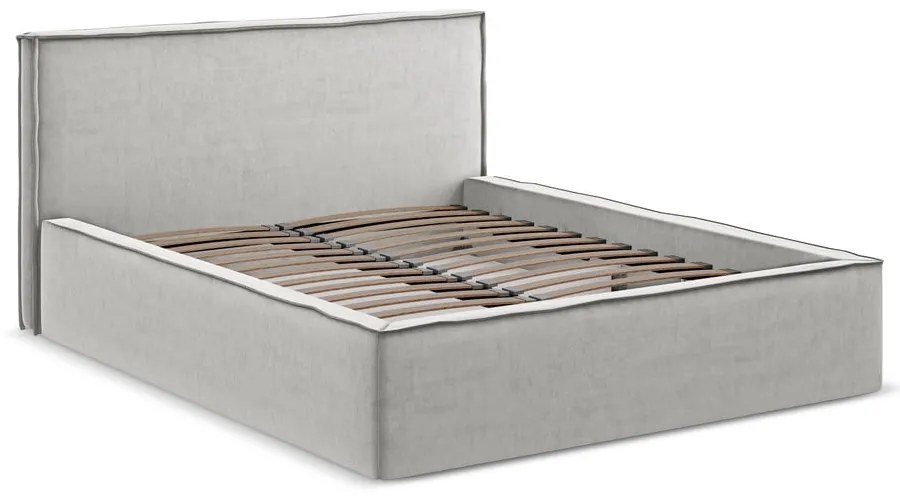Pat matrimonial gri deschis tapițat cu spațiu de depozitare cu somieră 140x200 cm Anani – Makamii