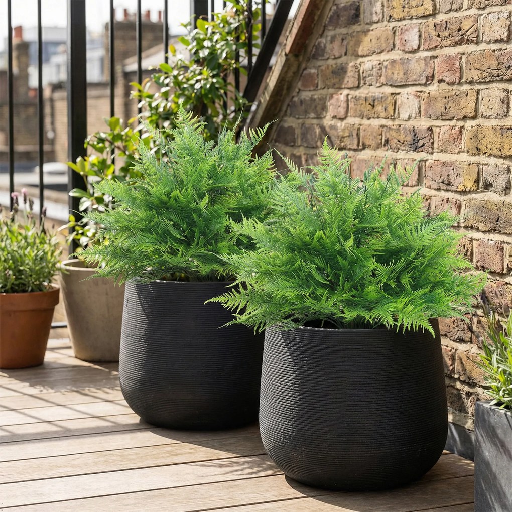 HOMCOM Tufe de ferigă Boston artificiale rezistente la UV, plante artificiale cu țăruși, set de 2, 60 cm pentru grădină, verandă | Aosom Romania