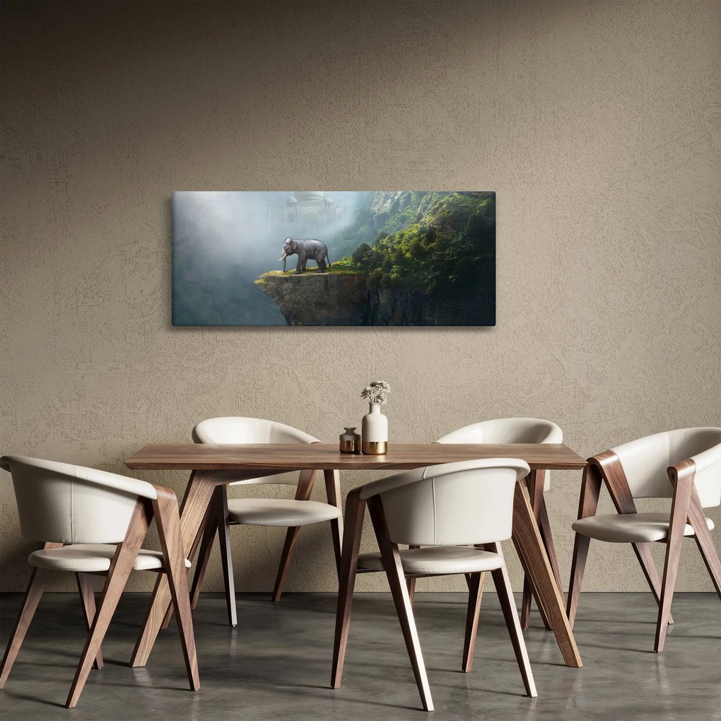 Tablou - Elefant în vârful Taj Mahalului (120x50 cm)