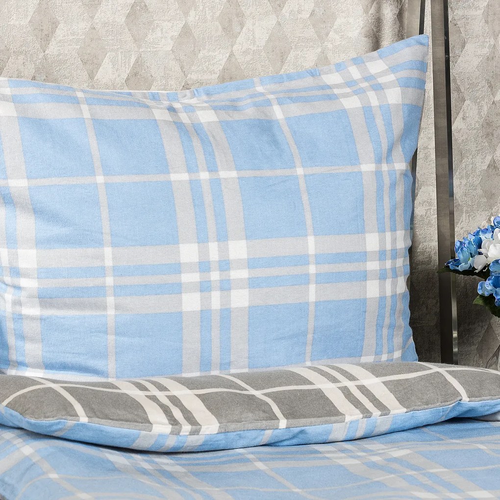 Lenjerie de pat din flanelă 4Home, Cub albastru, 140 x 220 cm, 70 x 90 cm