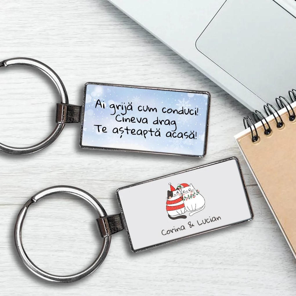 Breloc personalizat cu nume si mesaj cu figurine de Craciun