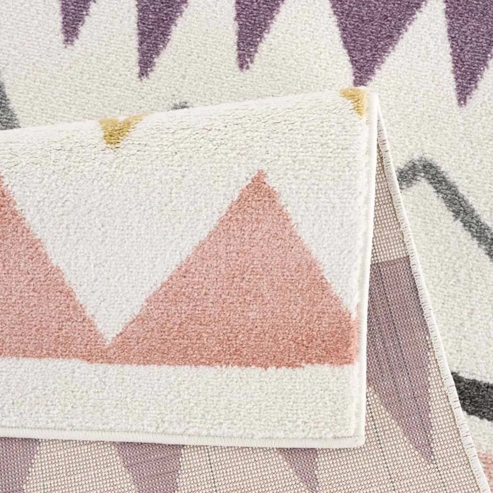 Covor modern colorat pentru copii, cu motiv în ZIG ZAG Lăţime: 140 cm | Lungime: 200 cm