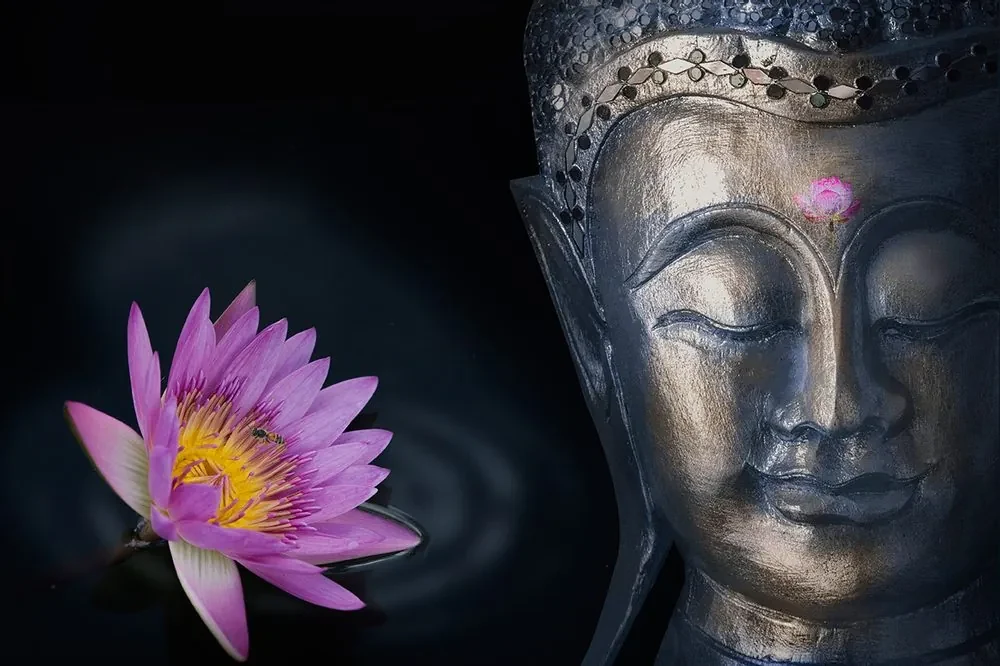 Tapet divinul Buddha