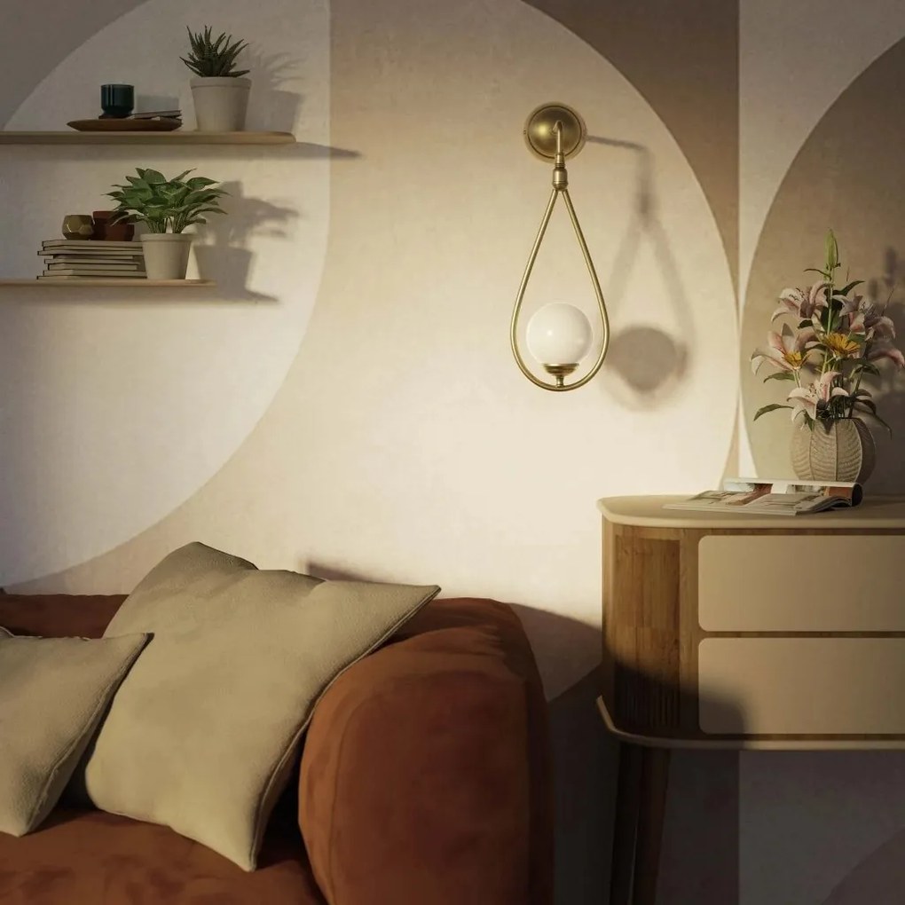 Aplica de perete din alama in forma de lacrima Iside