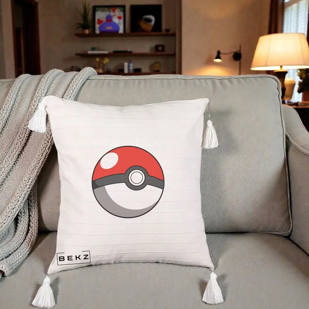 Perna Personalizata Pokeball Rosie, 40x40 cm, Bej cu Franjuri, Husa Detasabila, Perna Inclusa, BEKZ®