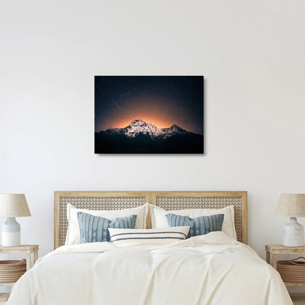 Tablou pe sticlă cu cerul nocturn cu munți (70x50 cm)