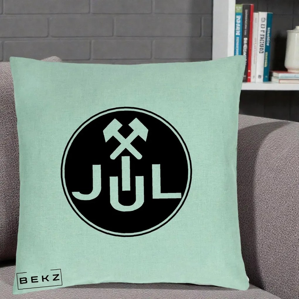 Perna Personalizata JUL Jiul Lupeni Fotbal, 40x40 cm, Verde Menta, Husa Detasabila, Perna Inclusa, BEKZ®
