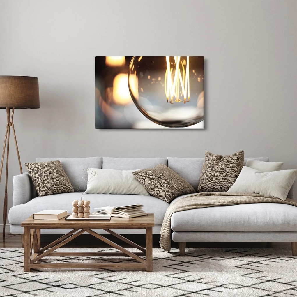 Tablou cu becul aprins (90x60 cm)