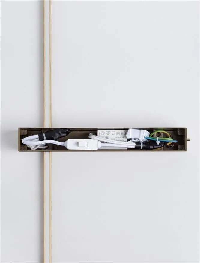 Aplica ambientala LED CCT DANESSA auriu 73cm