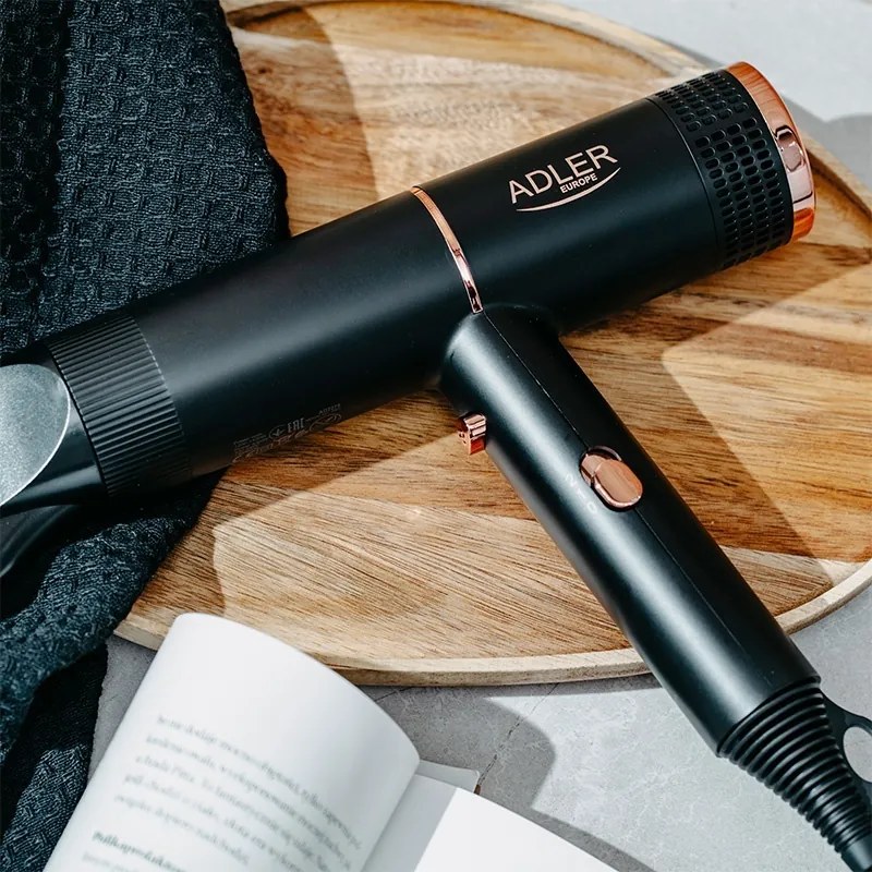 Uscator par 1400w ad 2278 adler
