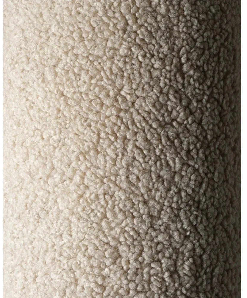 Pernă decorativă pentru copii maro deschis cu tapițerie din țesătură bouclé Bear – Wigiwama