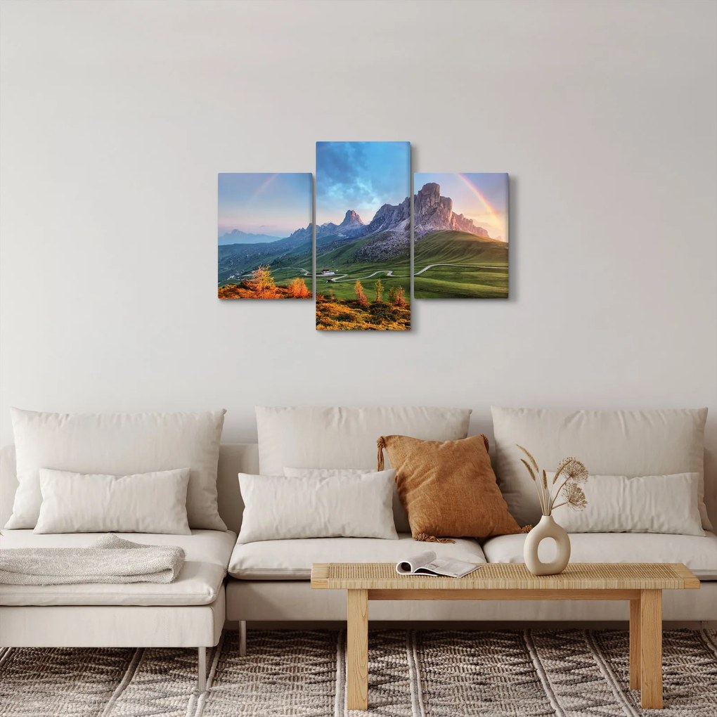 Tablou cu curcupeu deasupra stâncilor (90x60 cm)