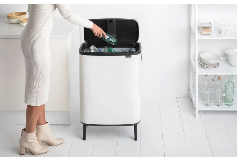 Cos de gunoi Brabantia Bo Touch Hi 1001259, 60 L, Deschideri laterale pentru transport, Picioare reglabile, Alb