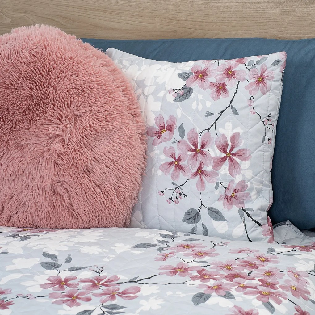 Cuvertură pentru pat 4Home Blooming spring, 220 x240 cm + 2x 40 x 40 cm