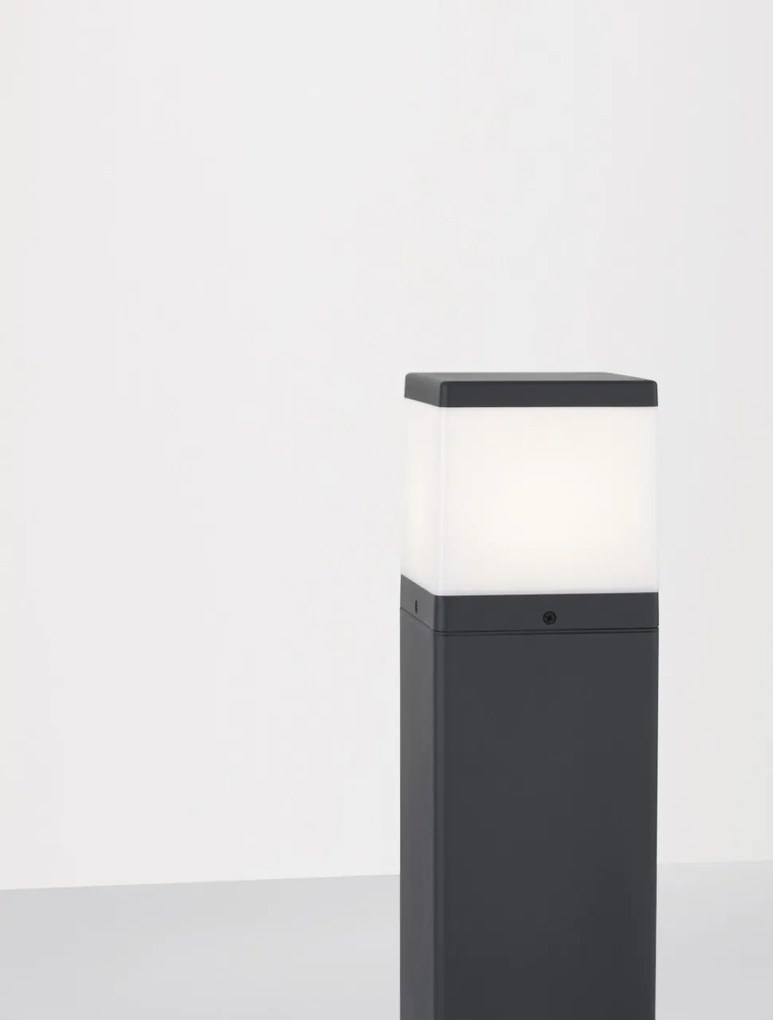 Stalp mediu pentru iluminat exterior IP65 FERRON