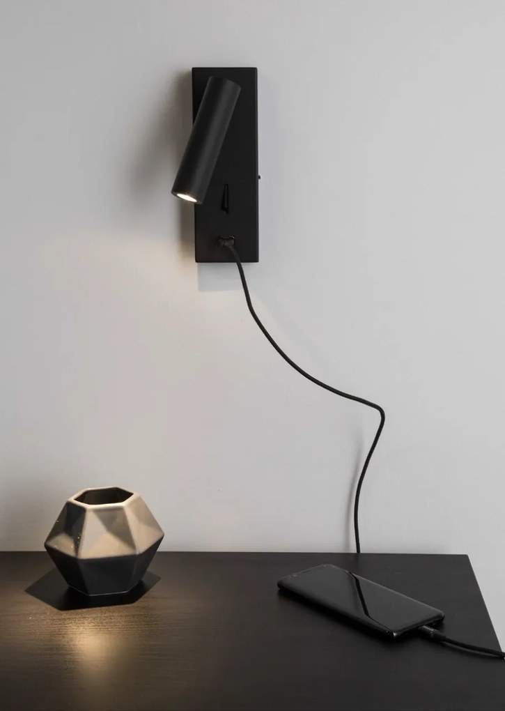 Aplica cu reader LED directionabil si USB Charger Fuse alba NVL-9170101