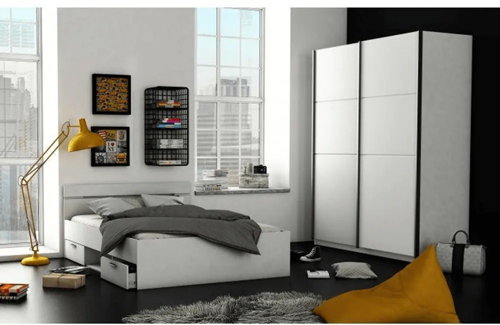 Pat, 140x200, alb, MICHIGAN