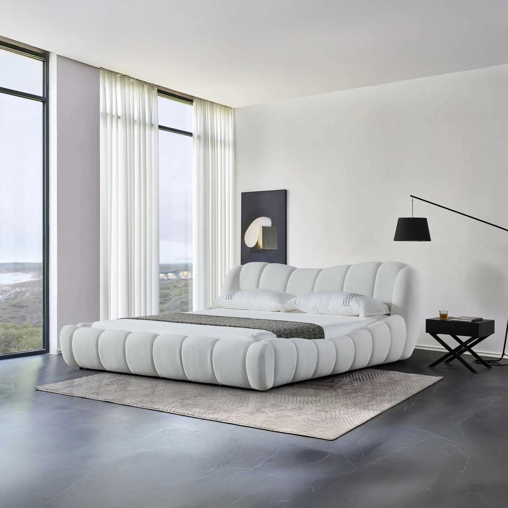 Pat dormitor dumonde, tapitat alb Royal 180x200 cm