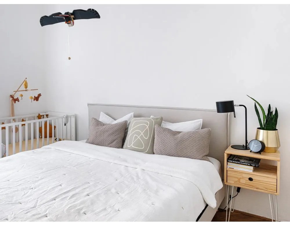 Pat matrimonial 180x200 cm gri deschis tapițat cu somieră Sary – Bobochic Paris