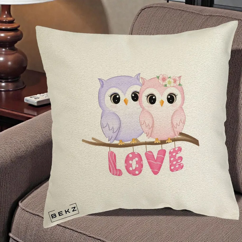 Perna Decorativa Love Bufnite Indragostite pe Crenguta Roz si Mov, 40x40 cm, Ecru, Husa Detasabila, Perna Inclusa, BEKZ®