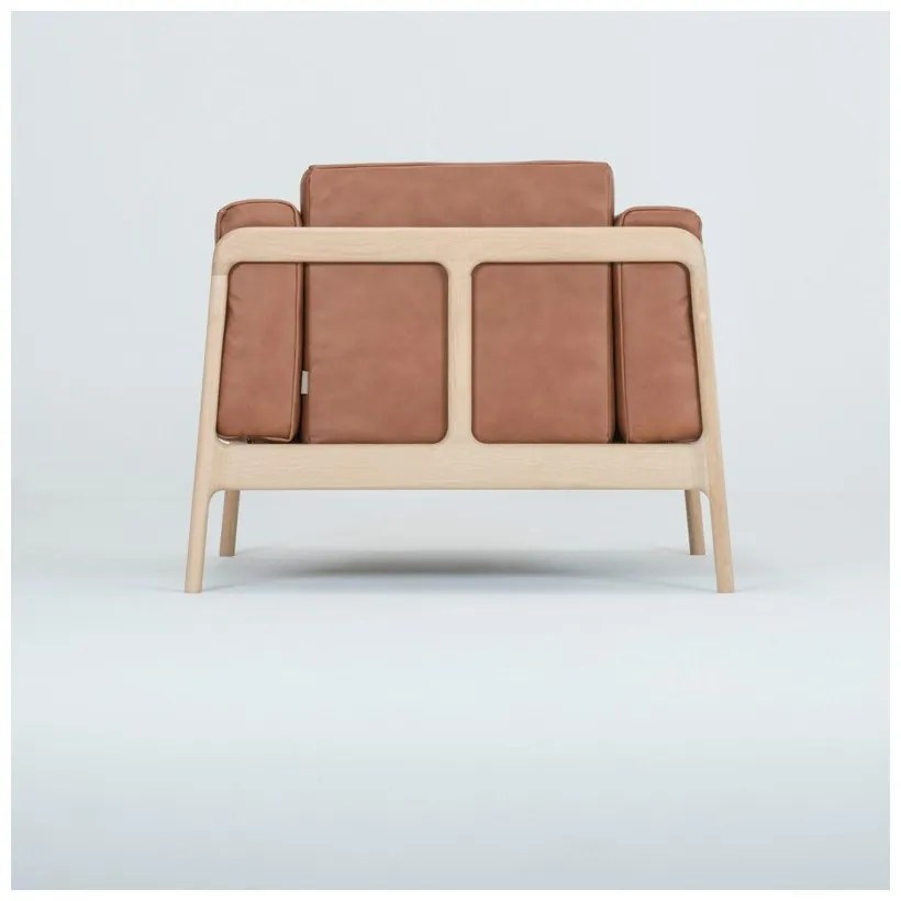 Fotoliu din piele bovină cu structură din lemn masiv de stejar Gazzda Fawn, maro cognac