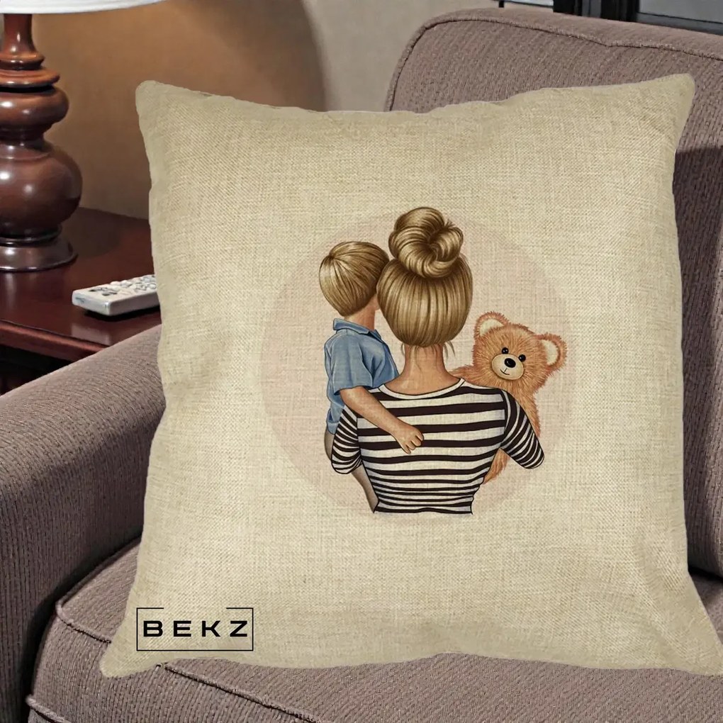 Cadou pentru Mama - Perna Personalizata Mama si Baietelul cu Ursulet, 40x40 cm, Crem, Husa Detasabila, Perna Inclusa, BEKZ®