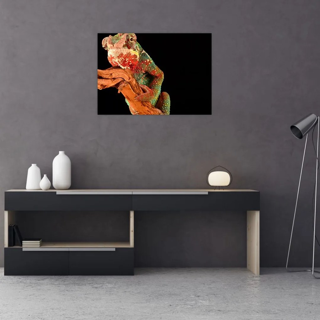Tablou cu cameleon pe creangă (70x50 cm)