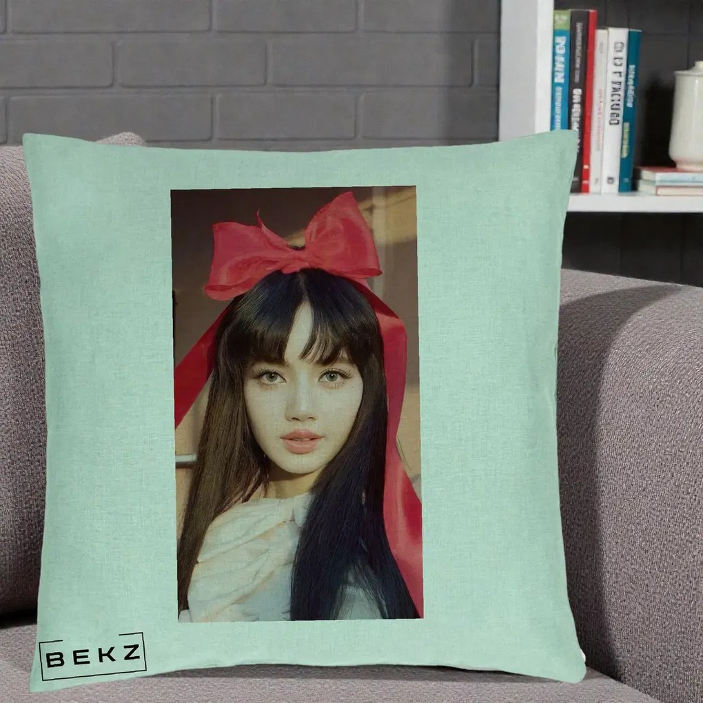 Perna Personalizata K-pop BLACKPINK Rose cu Funda Rosie, 40x40 cm, Verde Menta, Husa Detasabila, Perna Inclusa, BEKZ®