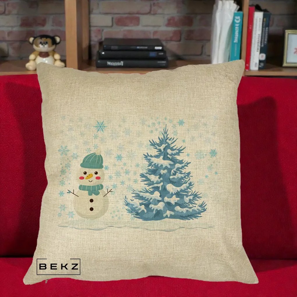 Perna Decorativa Om de Zapada si Brad Craciun, 40x40 cm, Crem, Husa Detasabila, Perna Inclusa, BEKZ®