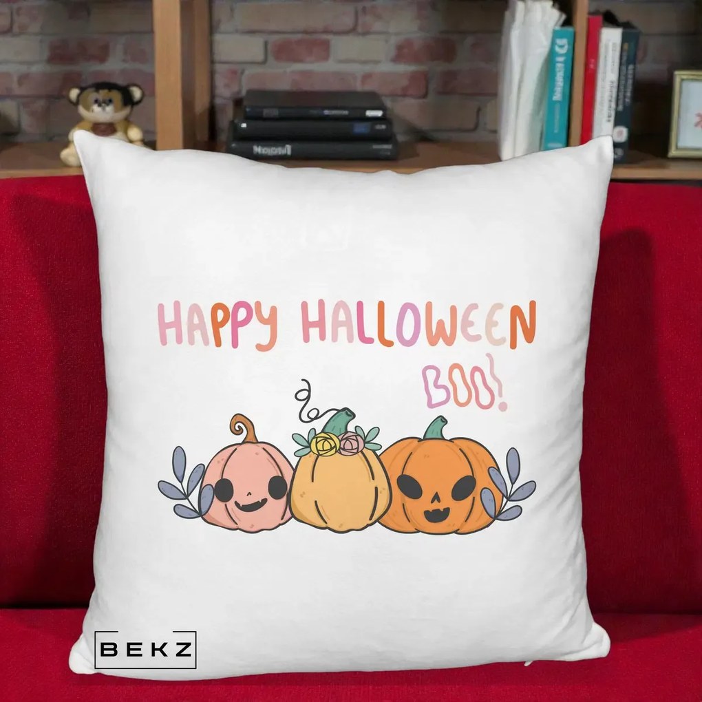 Perna Decorativa Happy Halloween Boo Trei Dovlecei Kawaii, 40x40 cm, Alb Pufos, Husa Detasabila, Perna Inclusa, BEKZ®