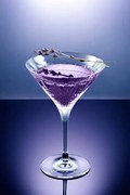 Fotografie Vodka martini with creme de cassis liqueur, Gaelle Beller Studio