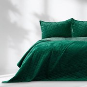 Cuvertură verde matlasată din catifea 220x240 cm Laila – AmeliaHome