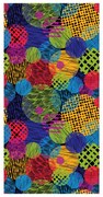 Tapet - Cercuri colorate pe fundal negru