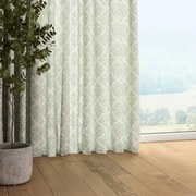 Perdea cu bandă de pliuri